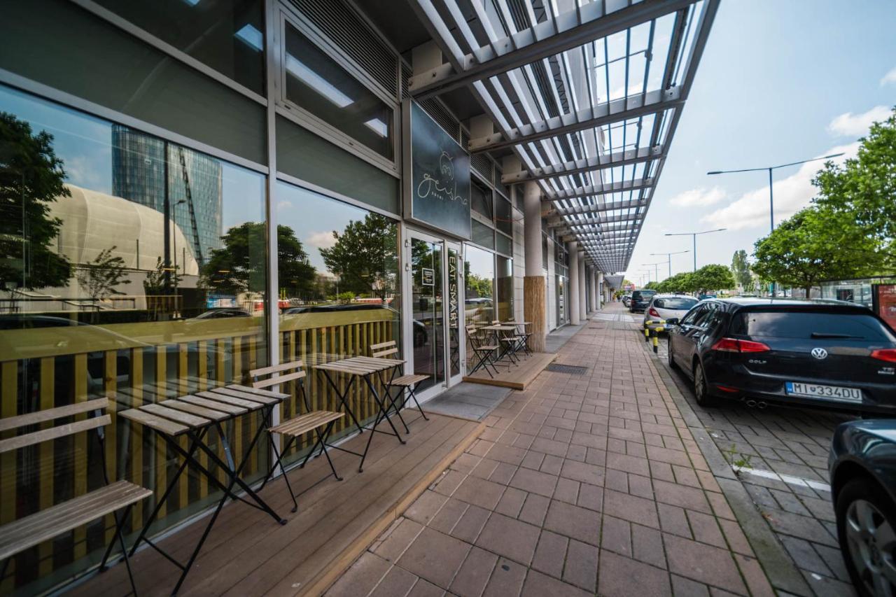 Comfy Condo On The 20Th Floor & Free Parking Bratislava Exterior foto