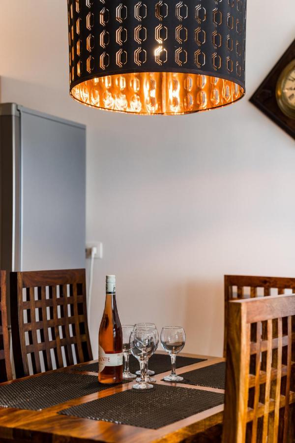 Comfy Condo On The 20Th Floor & Free Parking Bratislava Exterior foto